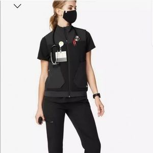 Figs Scrubs Morven Insulated Scrub Vest